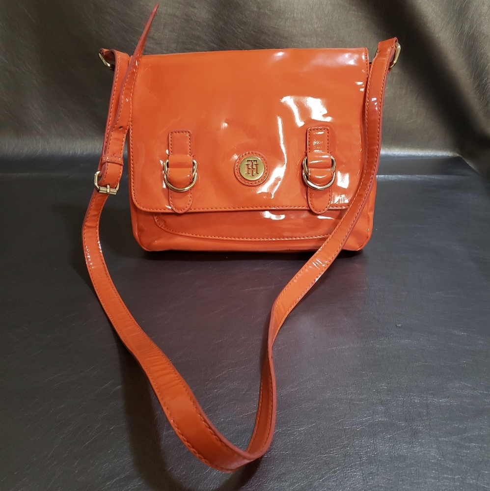 Tommy Hilfiger crossbody